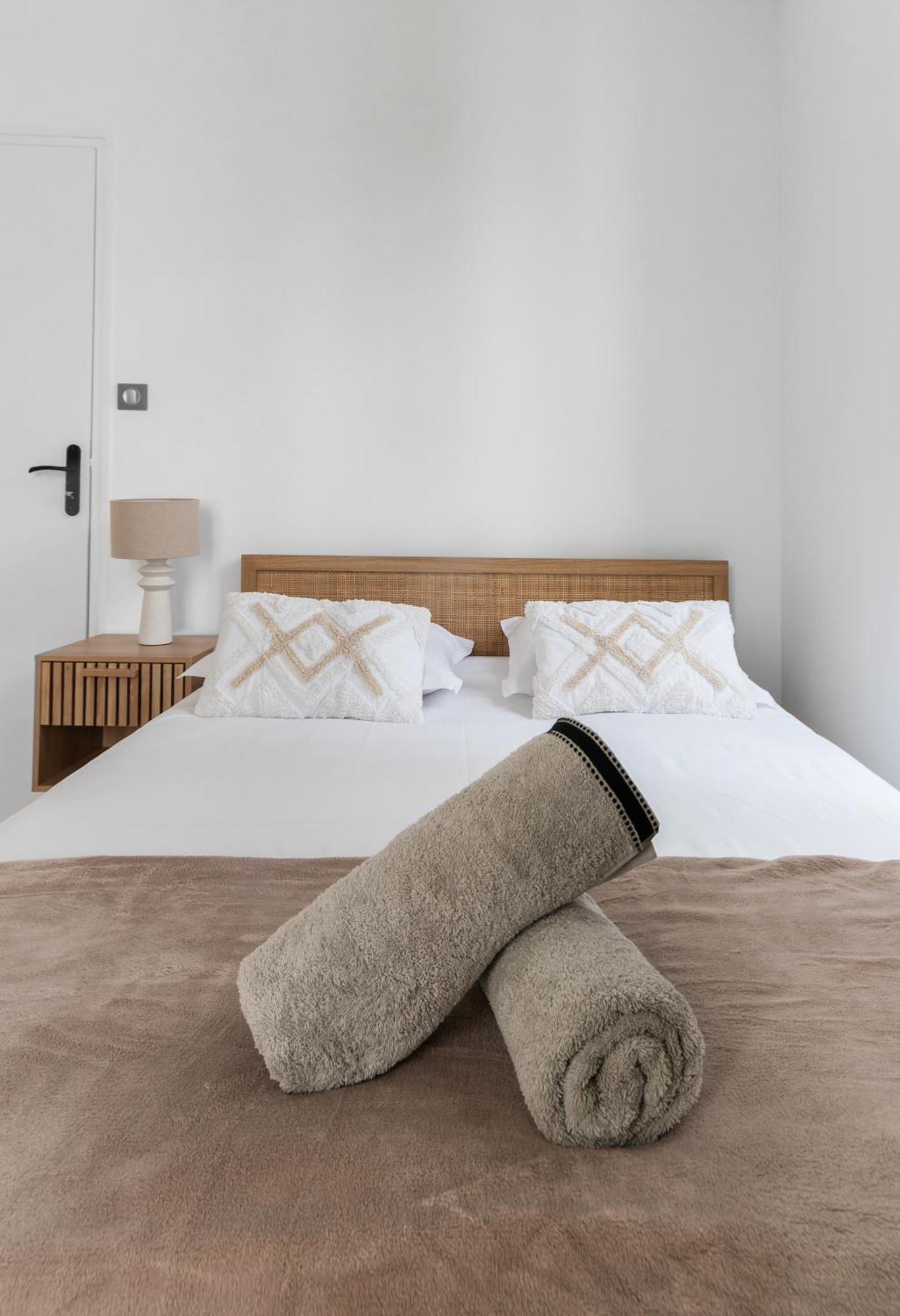 Residence Serbie - Appartements Design Et Climatises En Centre Ville Vichy Exterior photo