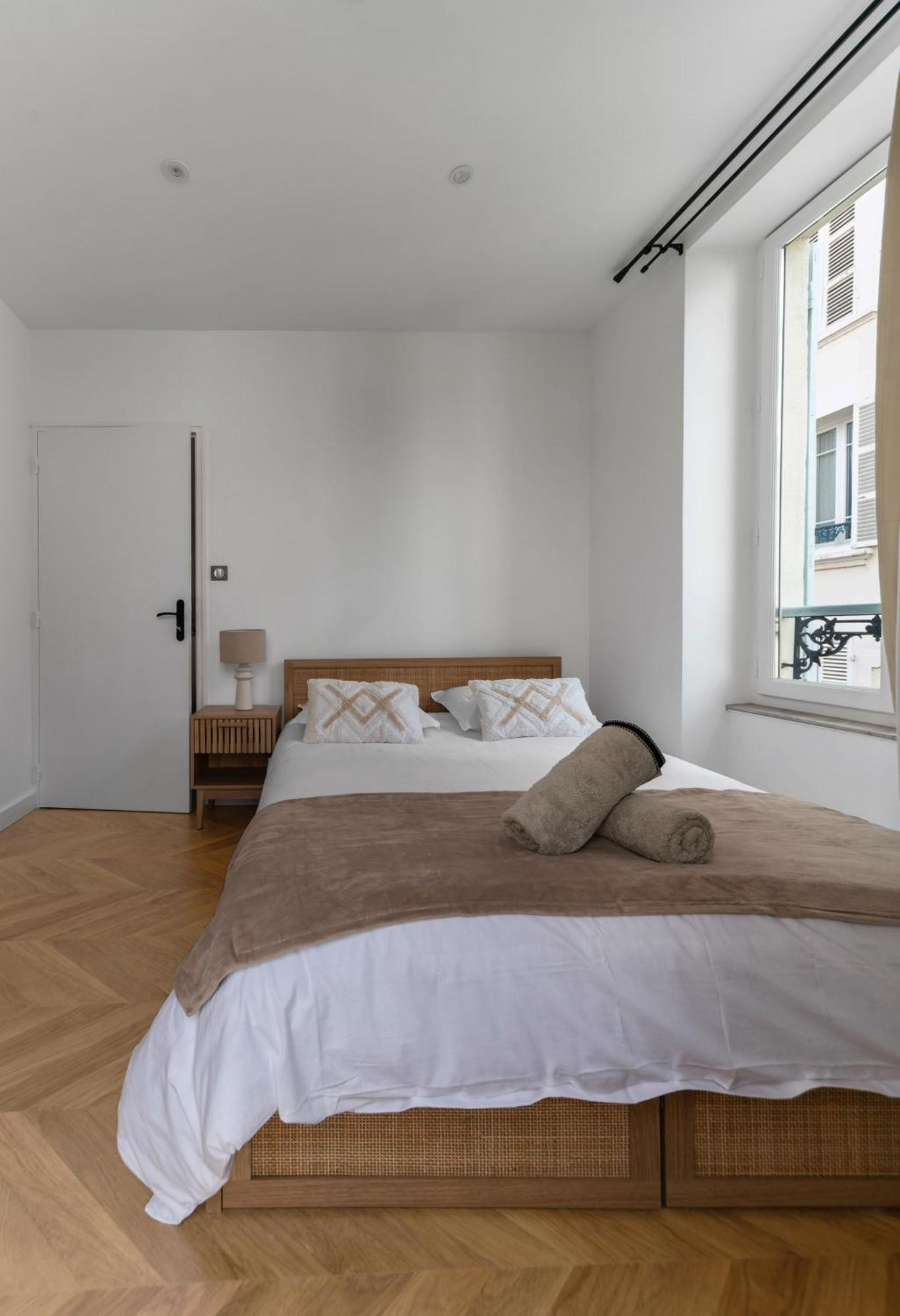 Residence Serbie - Appartements Design Et Climatises En Centre Ville Vichy Exterior photo